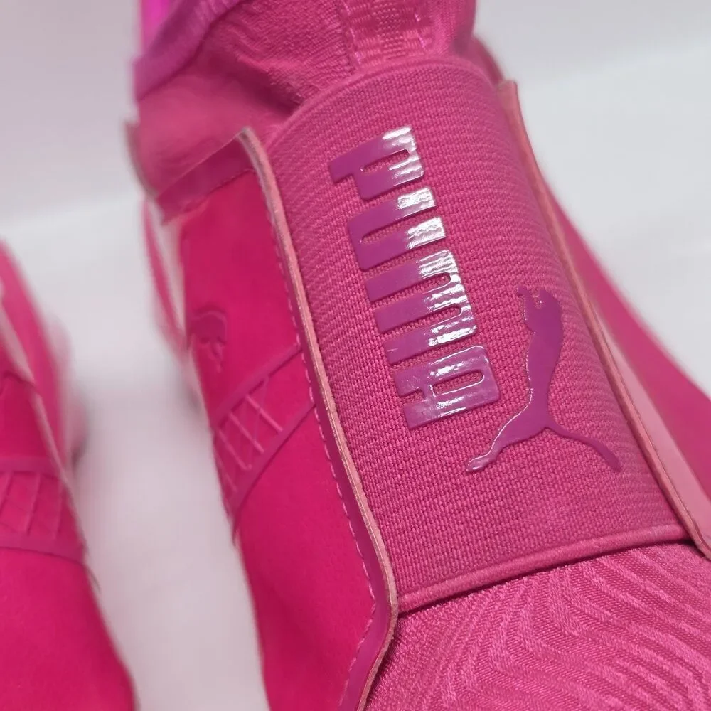Puma Fierce Hot Pink Slip On Sneakers Women's Size 9 Art. 18973802
